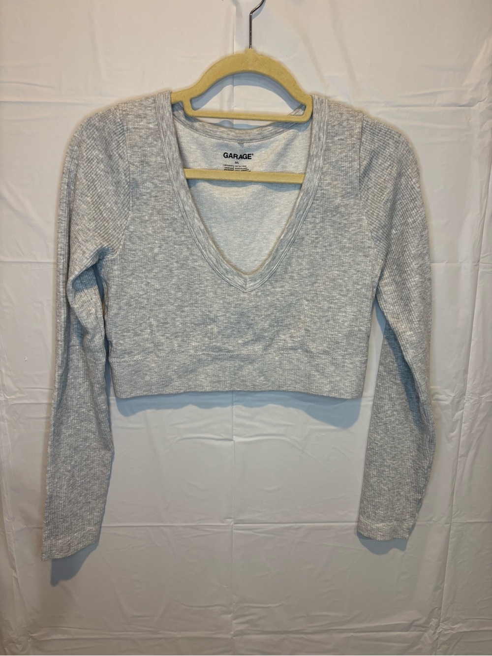 Garage Heather Gray Ribbed V-Neck Cropped Long Sleeve Top Size L
